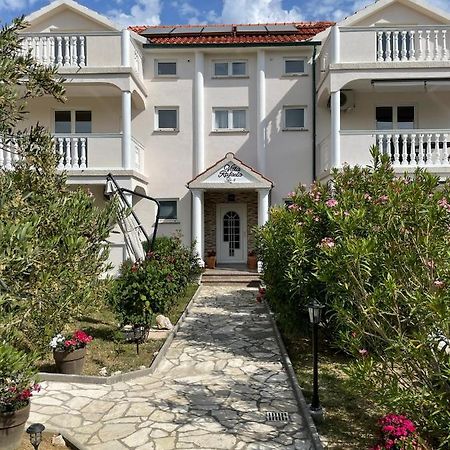 Apartments Rafaela Barbat na Rabu Exterior foto